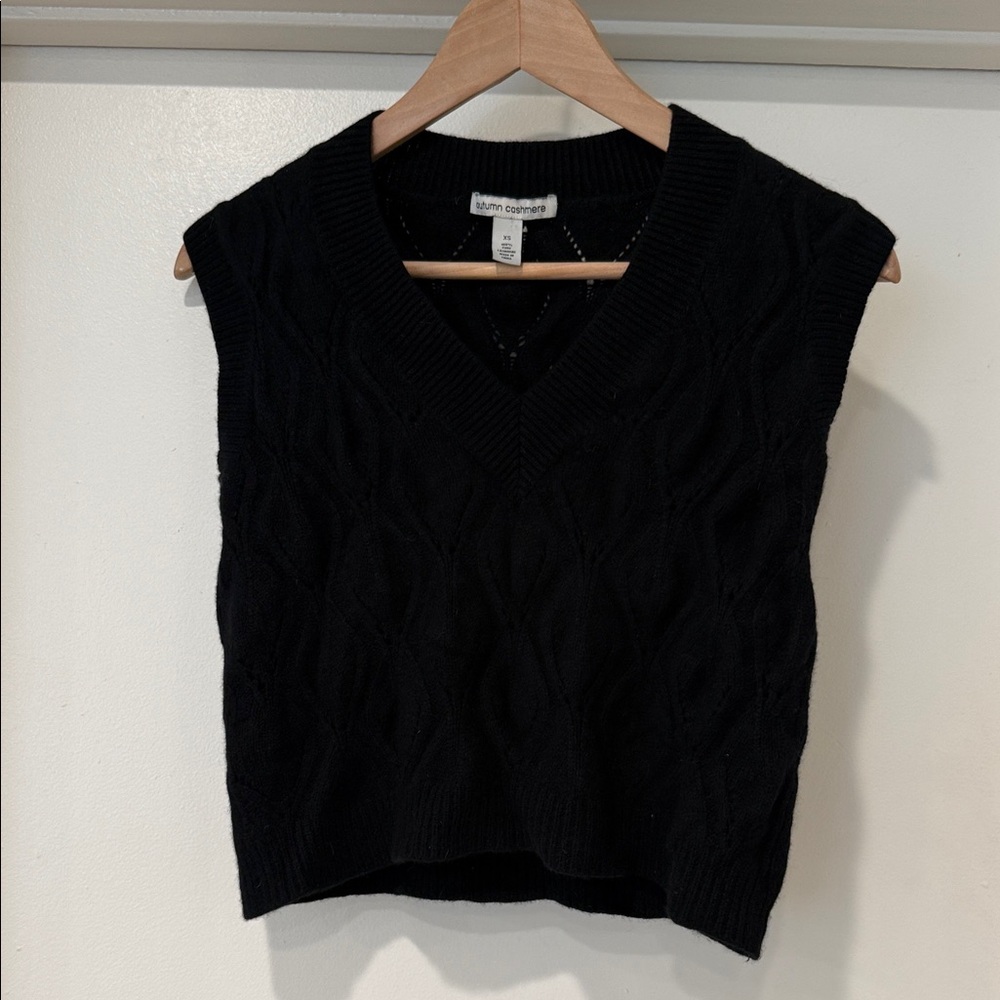 Autumn Cashmere Black Cable Knit V-Neck Sweater Vest